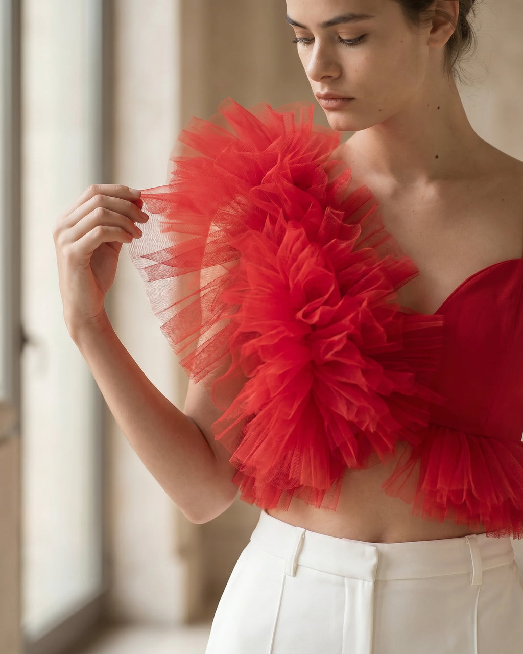 The Scarlet Ruffle Crop