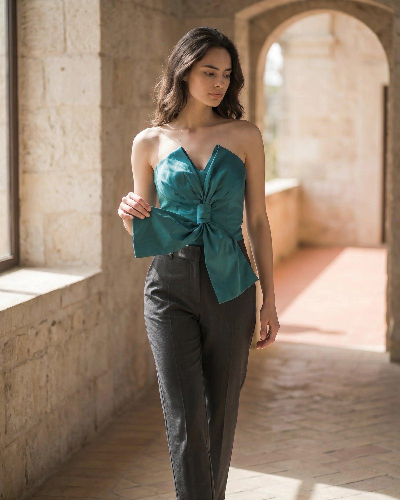 The Camille Contour Crop