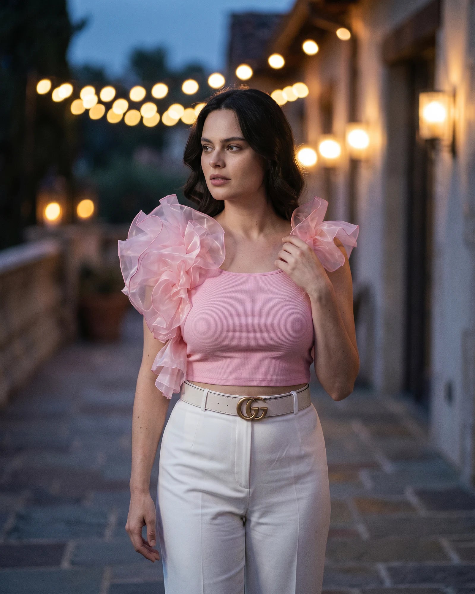 The Scarlet Ruffle Crop