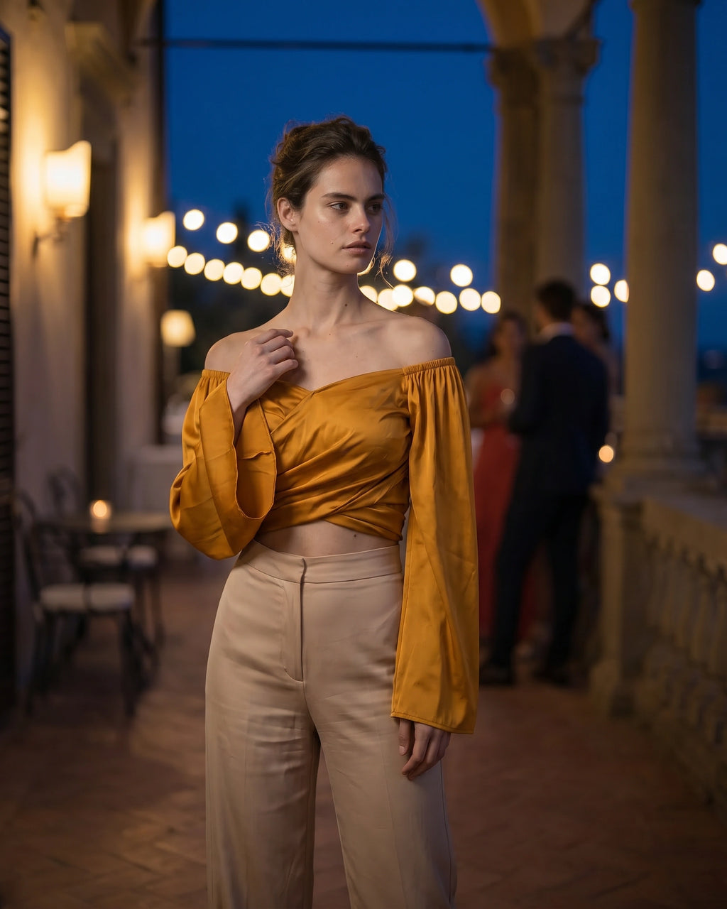 The Sienna Bell Sleeve Crop